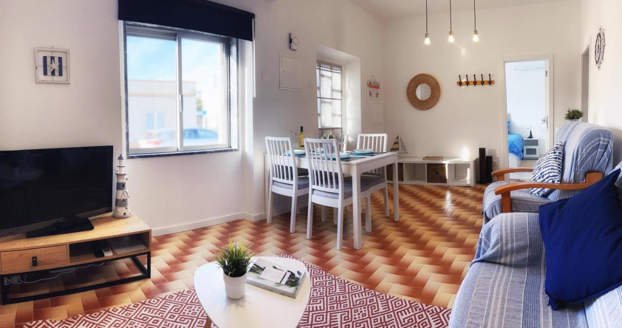 Central Olhao Home - Private Spacious Sunlit Patio オリョン エクステリア 写真