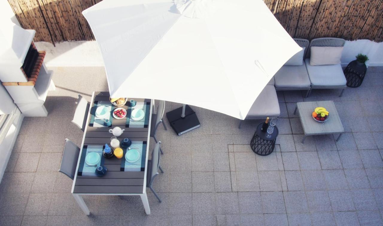 Central Olhao Home - Private Spacious Sunlit Patio オリョン エクステリア 写真